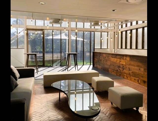 2,100M² OFFICE TO LET IN WOODSTOCK